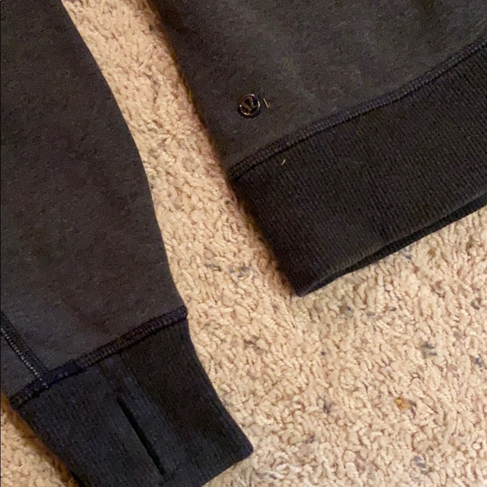Lululemon jacket - Picture 4 of 5
